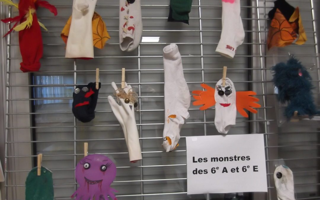 Les Monstres-Marionettes